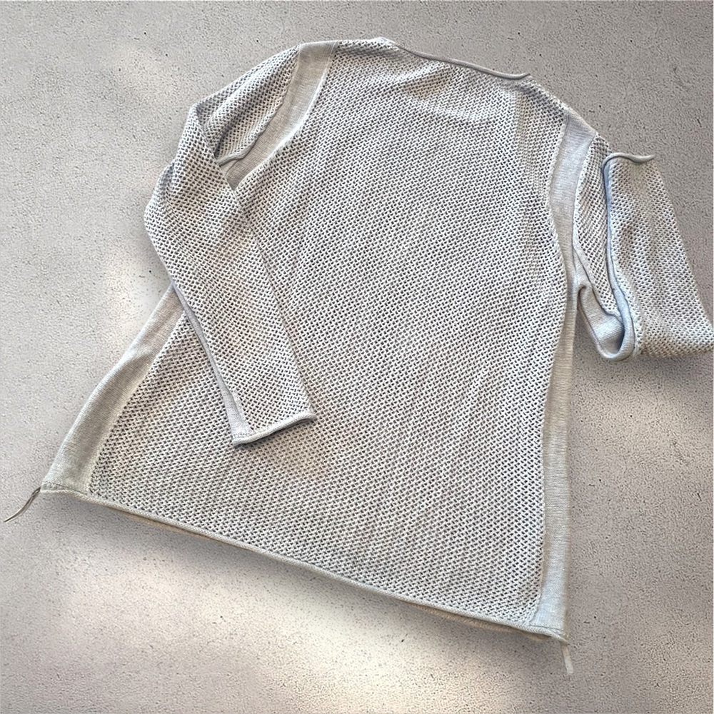 WRAP LONDON Icy Lavender Blue Crochet Crew Neck Sweater, w/ Side Zippers Size 12 - Picture 5 of 10